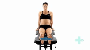 踝关节肿胀期间必须要卧床抬高吗,踝关节扭伤三天肿胀能轻轻活动吗