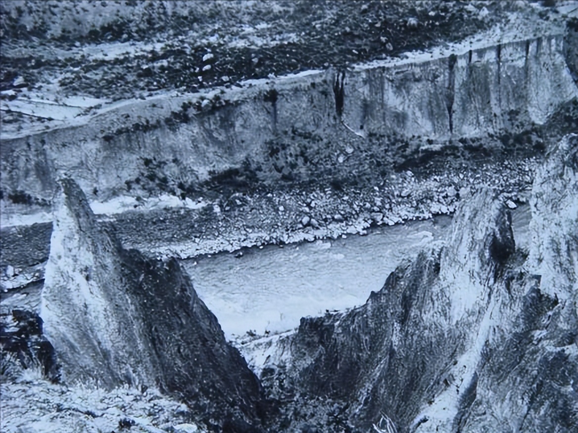 长江•母亲河的呼唤—关于长江生态•探险的一篇的陈旧访谈(下)