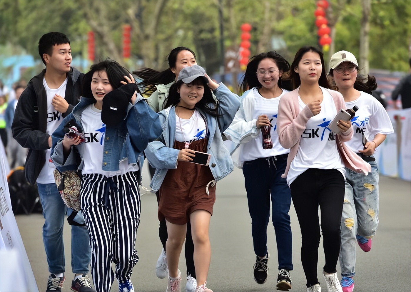 我国院校有八大等级，高考生家长要早知晓，能上第四档就很哇塞