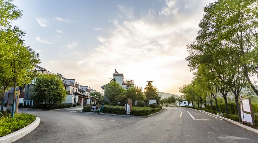 曲阜孔子故里全景图,孔子故里曲阜尼山水库美景