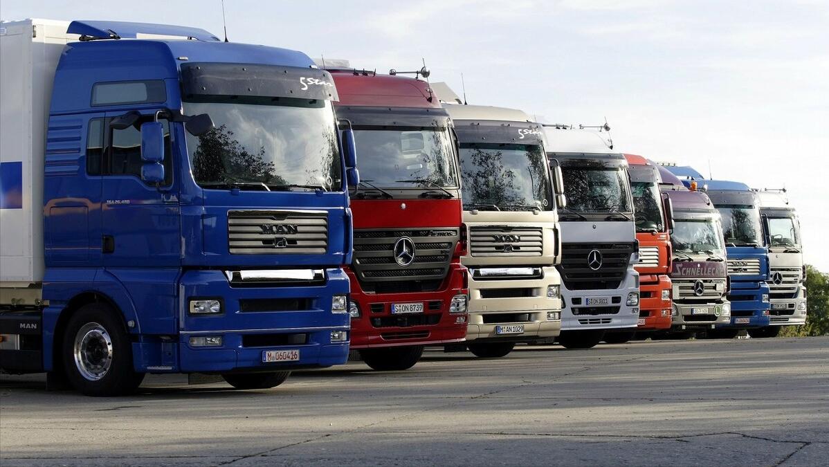 90后长途货车司机,90后大货车司机现状