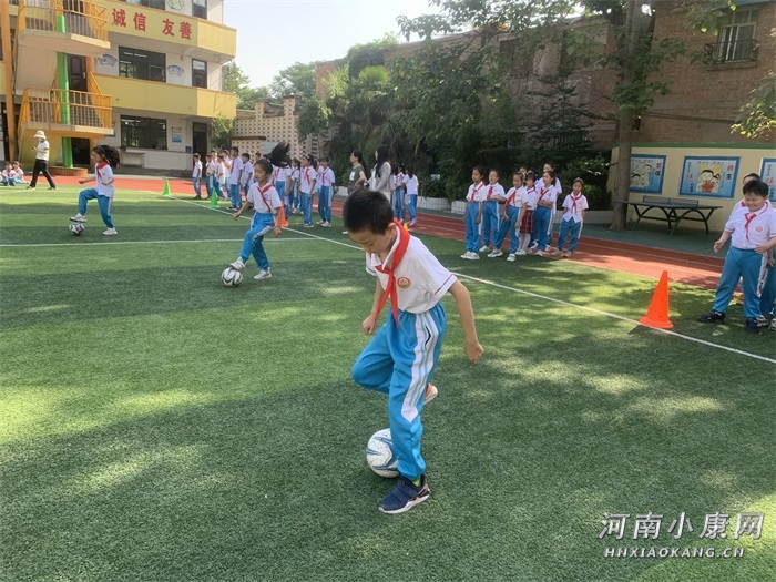 开封市西关小学足球比赛,开封市中小学校园足球联赛