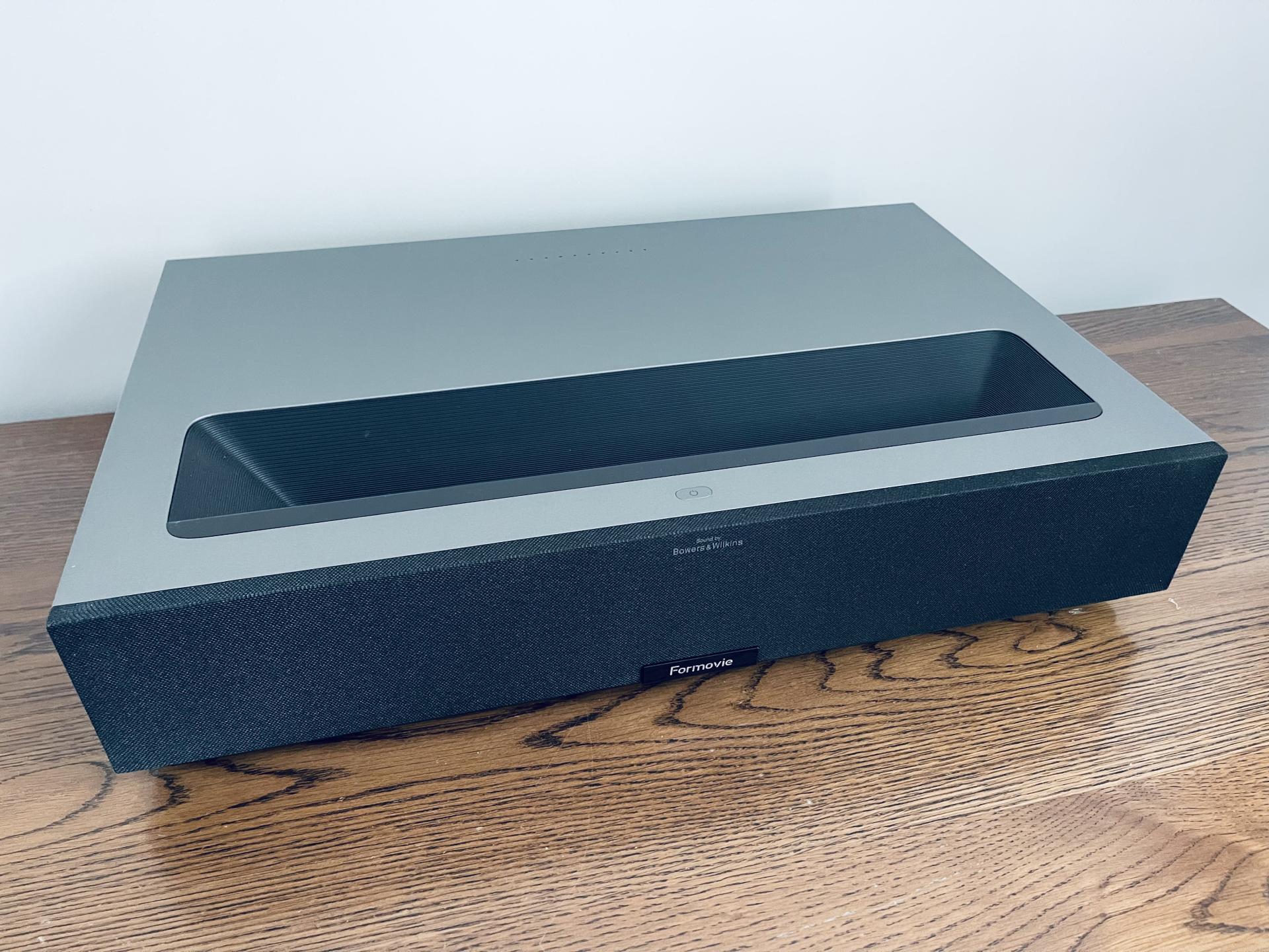 峰米全色激光电视t1实测,一图了解峰米全系激光电视区别