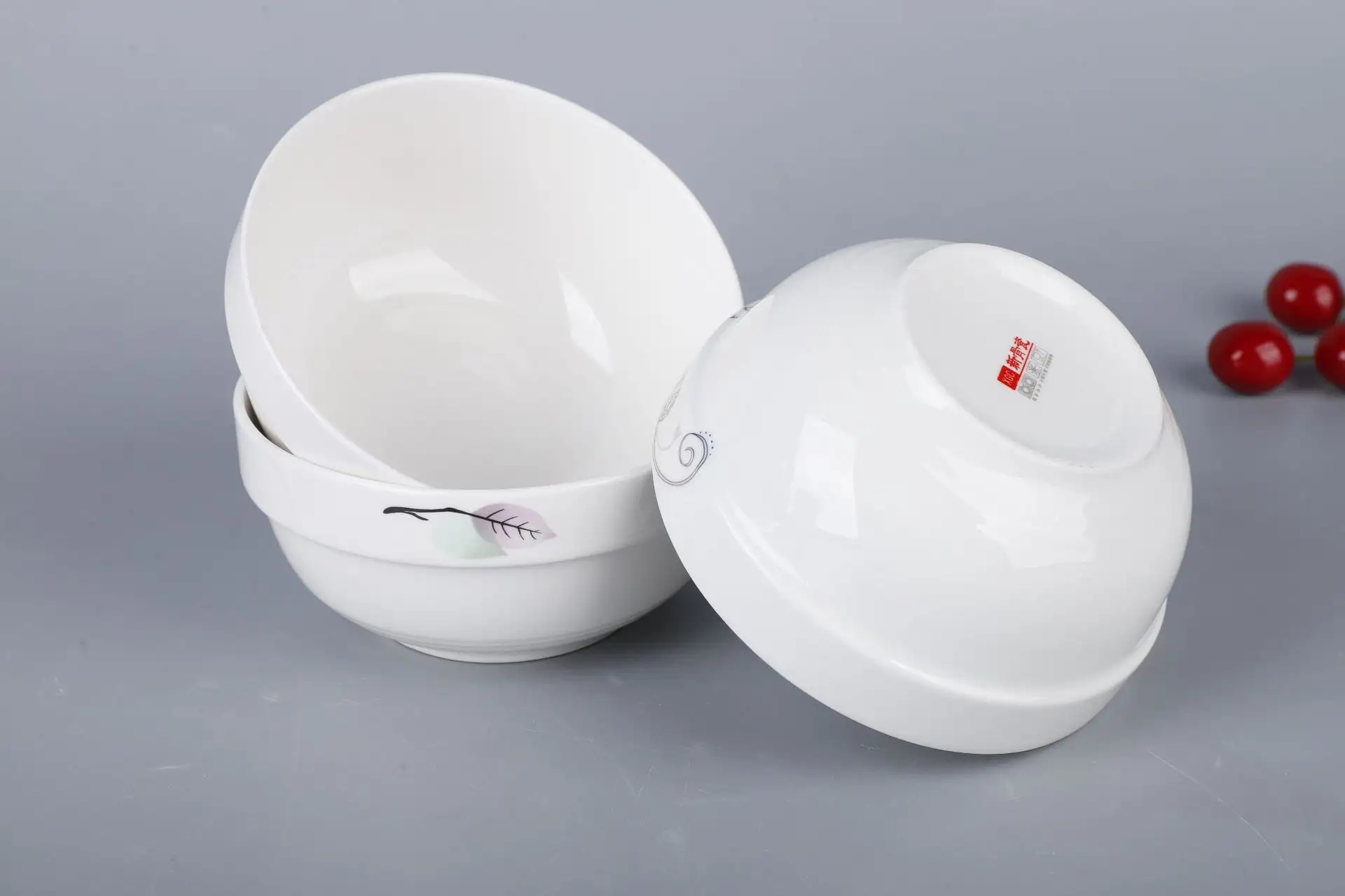 这4种碗建议别买,建议大家买碗别买这三种