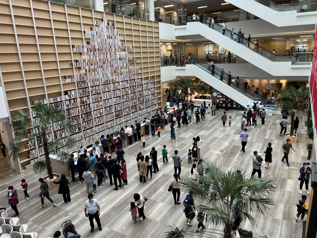 我家门口有条河,我家门前有条河全文