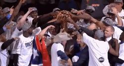 诺维茨基球衣退役仪式演讲谈科比,诺维茨基球衣退役仪式库班说的话