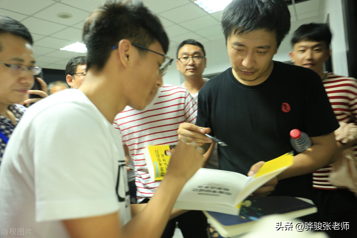 张雪峰德云社郭德纲,张雪峰郑州哪所大学毕业