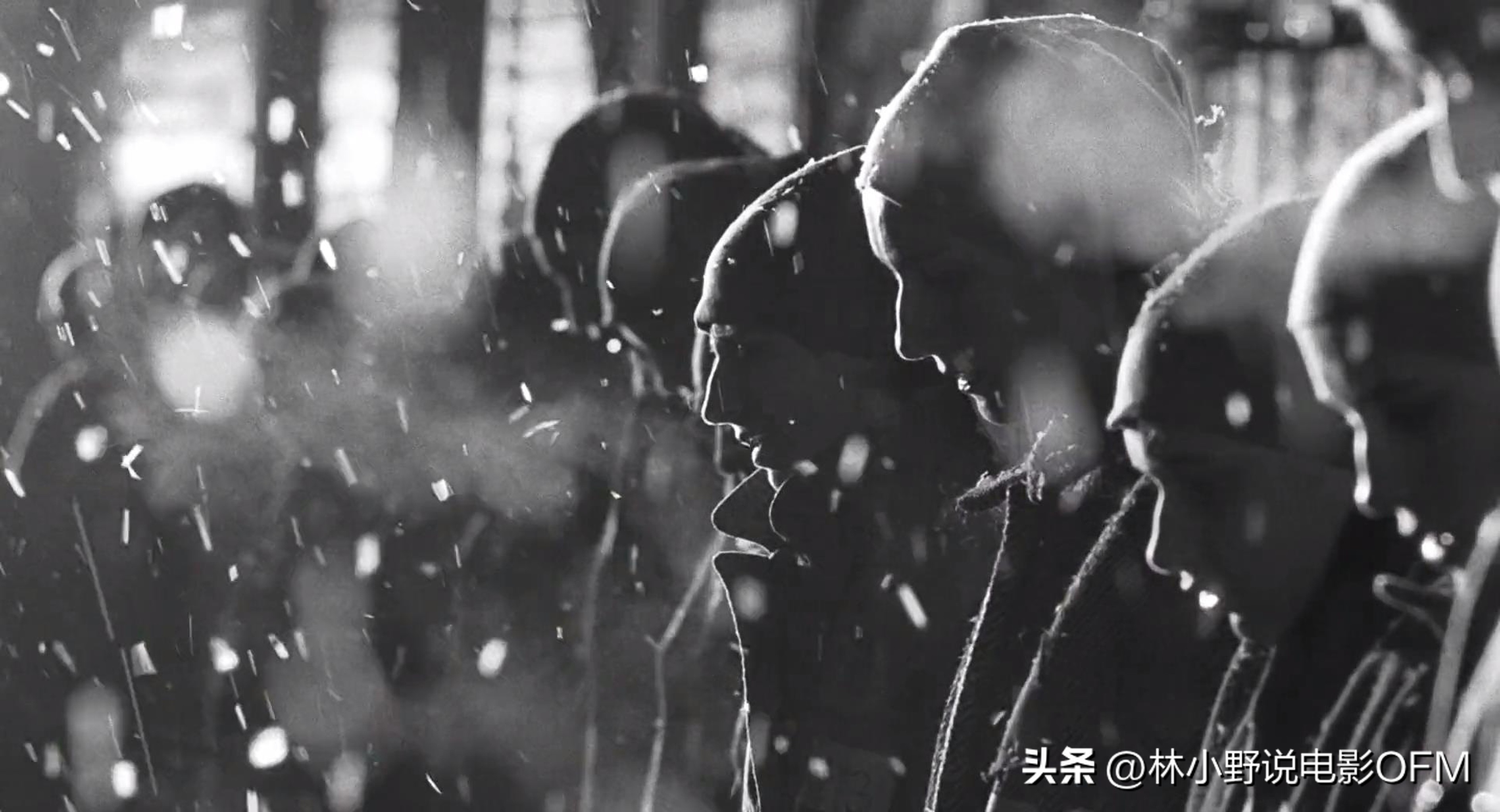 辛德勒的名单开头插曲,辛德勒的名单结尾放石头