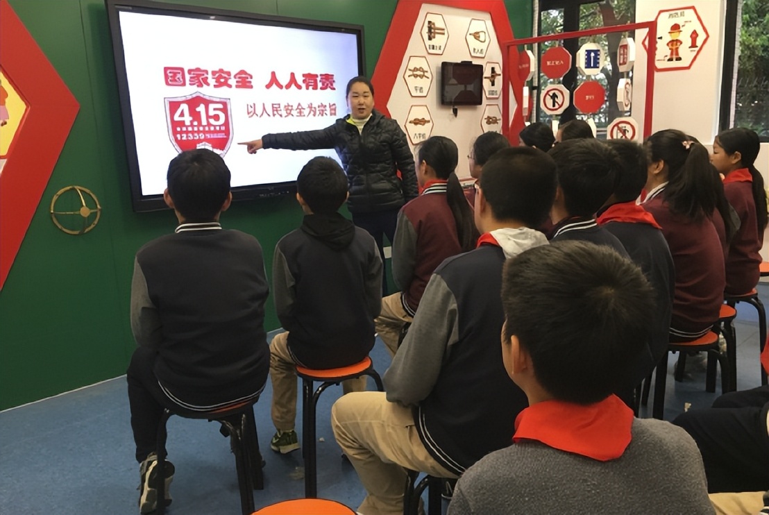 上海国防教育示范学校,全国中小学国防教育示范学校