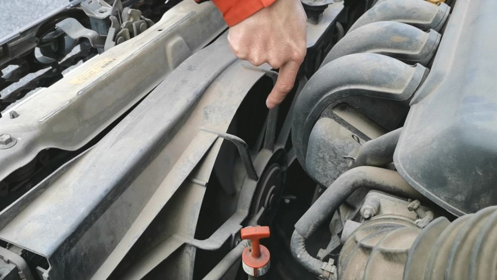 自然吸气的车跑高原有什么影响,自然吸气的车要预热吗