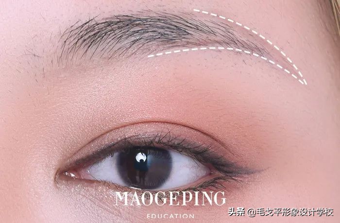 新手化妆简单好学,新手化妆入门教程淡妆手残党