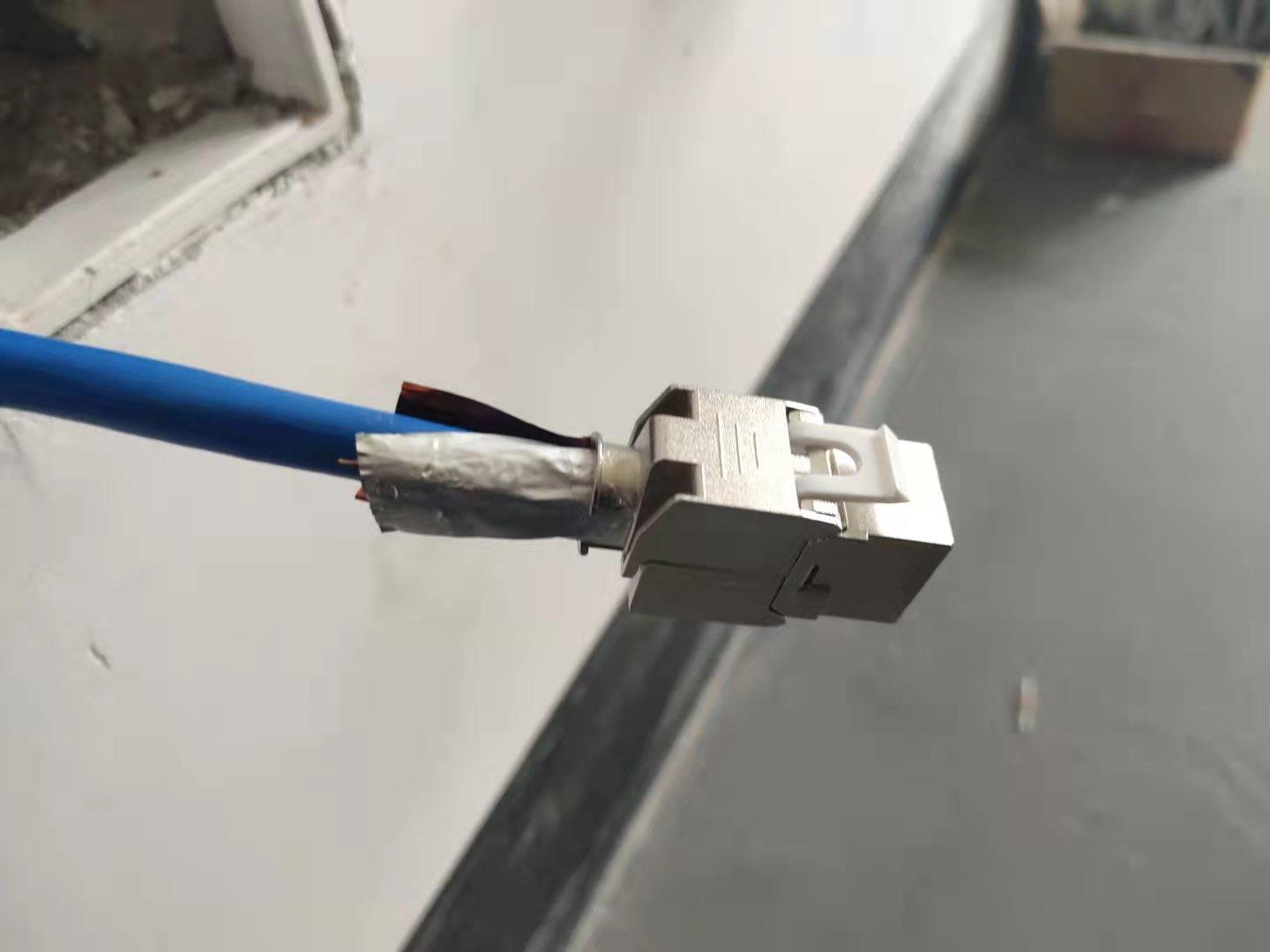 家里网线是怎么走线的,网线断了怎么接传输最好