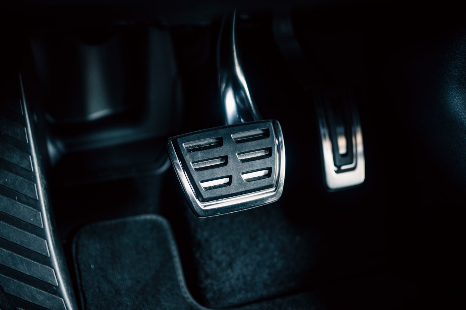 搭载5缸发动机全新奥迪rs3,哪一年的奥迪rs3性能最好