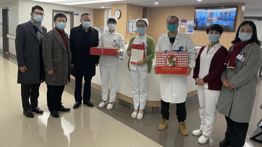 致敬国寿坚守岗位工作的人,致敬春节坚守在岗的同事们