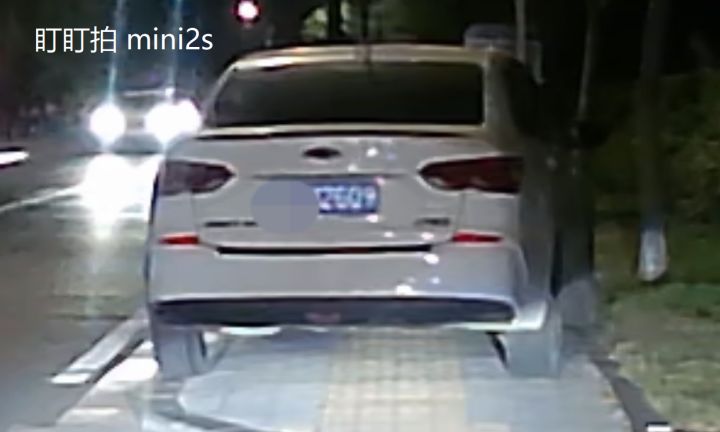 360g300pro和盯盯拍mini2s哪个好,360g300pro与盯盯拍minipro