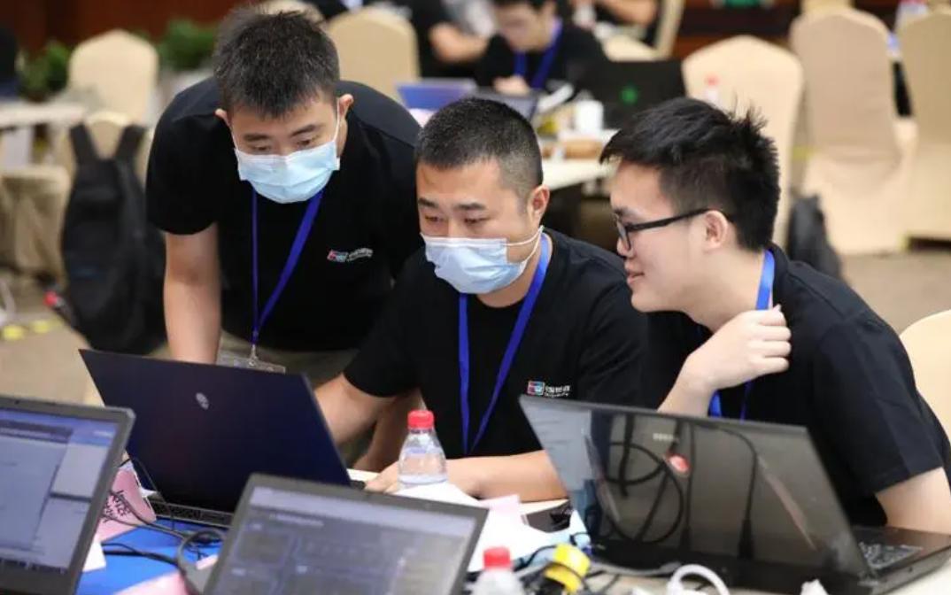 本科十大热门专业就业前景,十大本科就业率最高的专业推荐