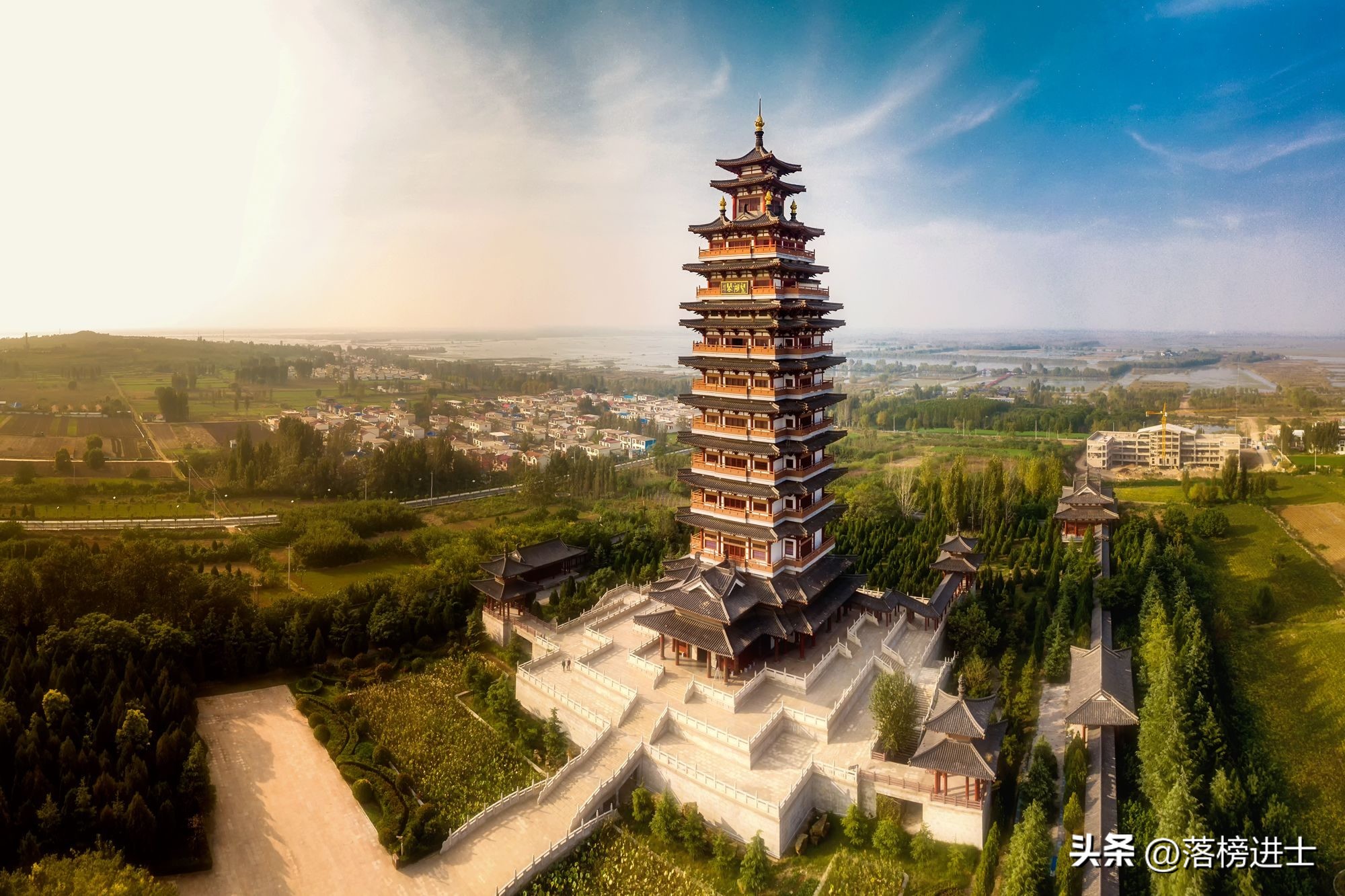 济宁微山湖旅游指南图高清,济宁微山湖包括哪几个湖