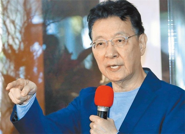 赵少康为投靠美国，甘愿让台湾做美*中反**重要棋子？