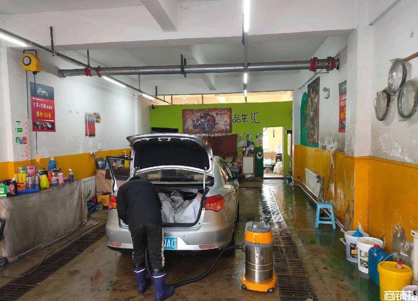 中年失业后的工作经历,干了两年的汽修工感觉好迷茫