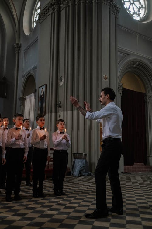 读故事学唐诗,听歌学英语50首