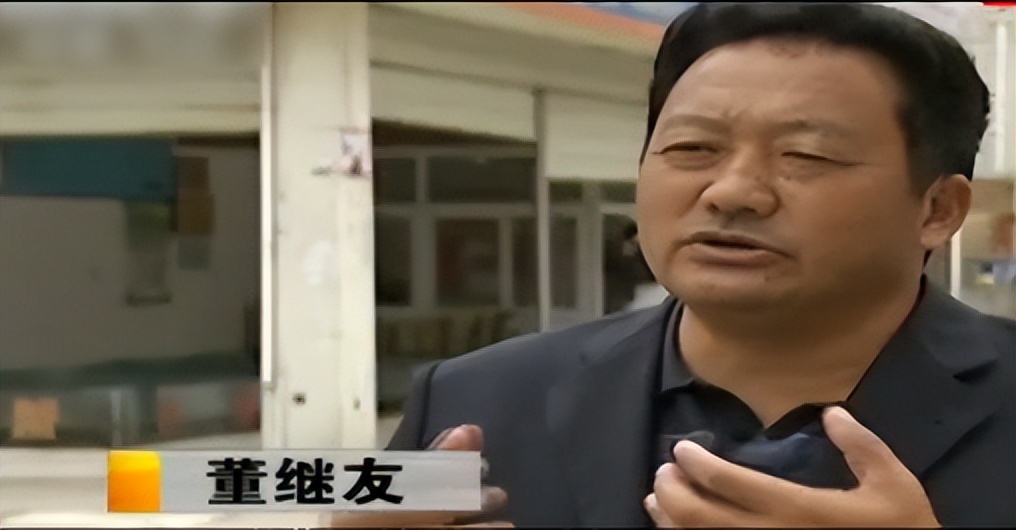 两只螃蟹拍卖出20万，农村大叔养出天价蟹，带动当地年收入20亿