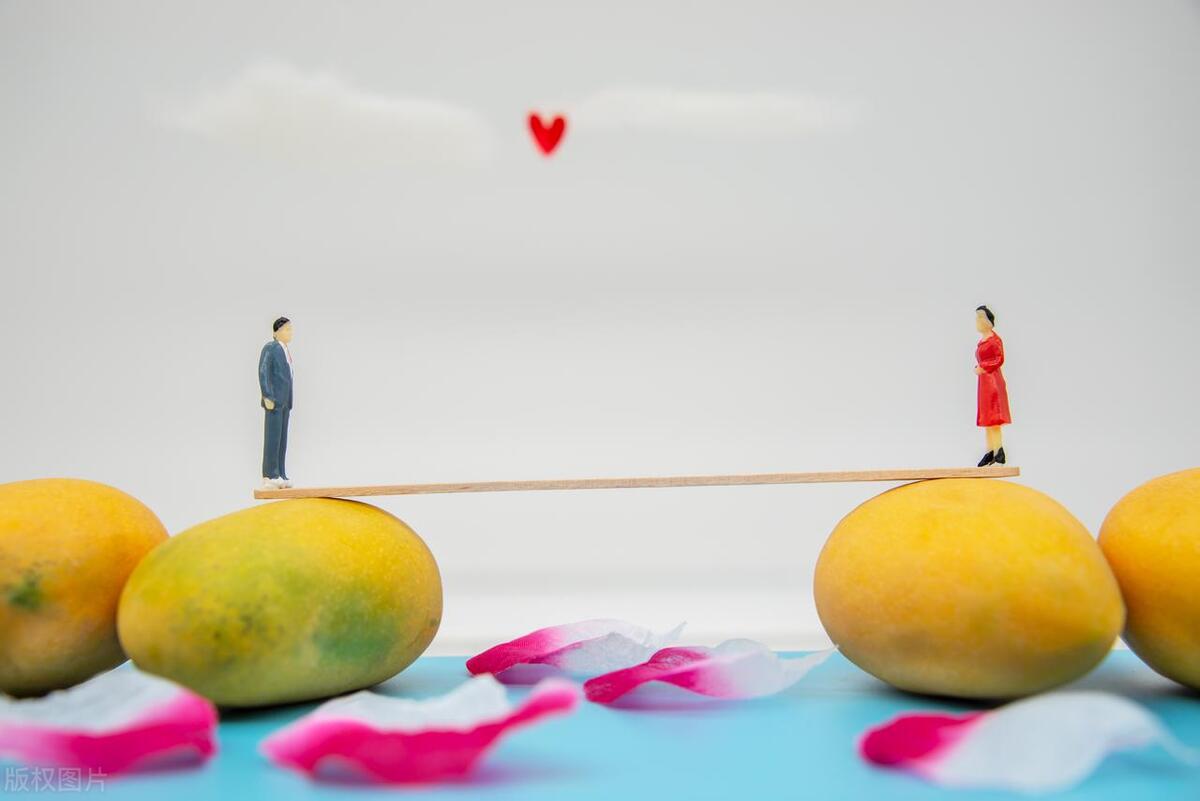 水象火象土象风象这些星座的性格,火象水象土象风象星座排行