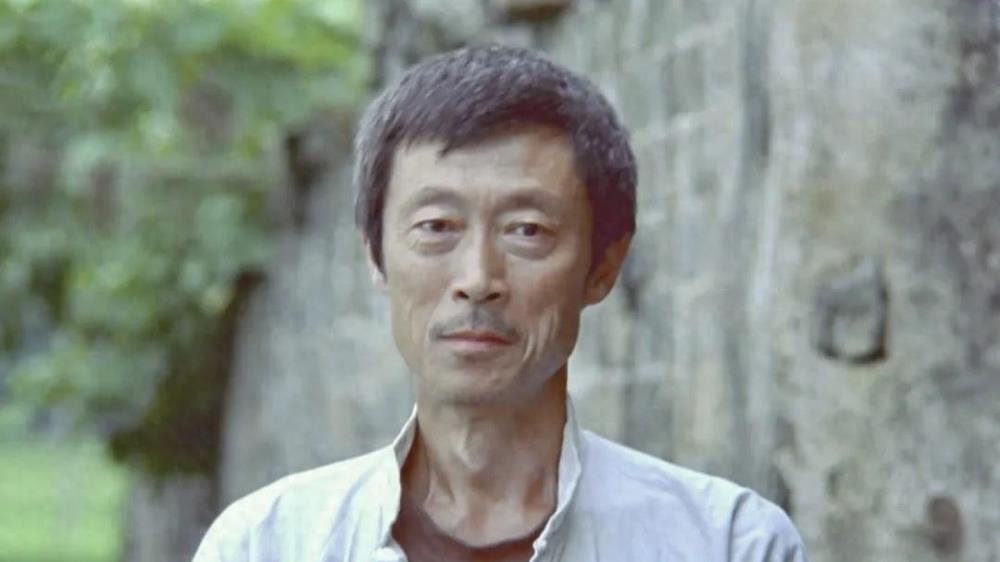 九月半刚过名人六人一一去世，回顾他们的一生令人兴奋又悲伤