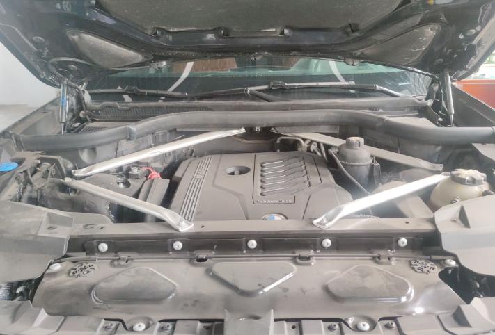 宝马x72019事故车,宝马x7瑕疵车事故车