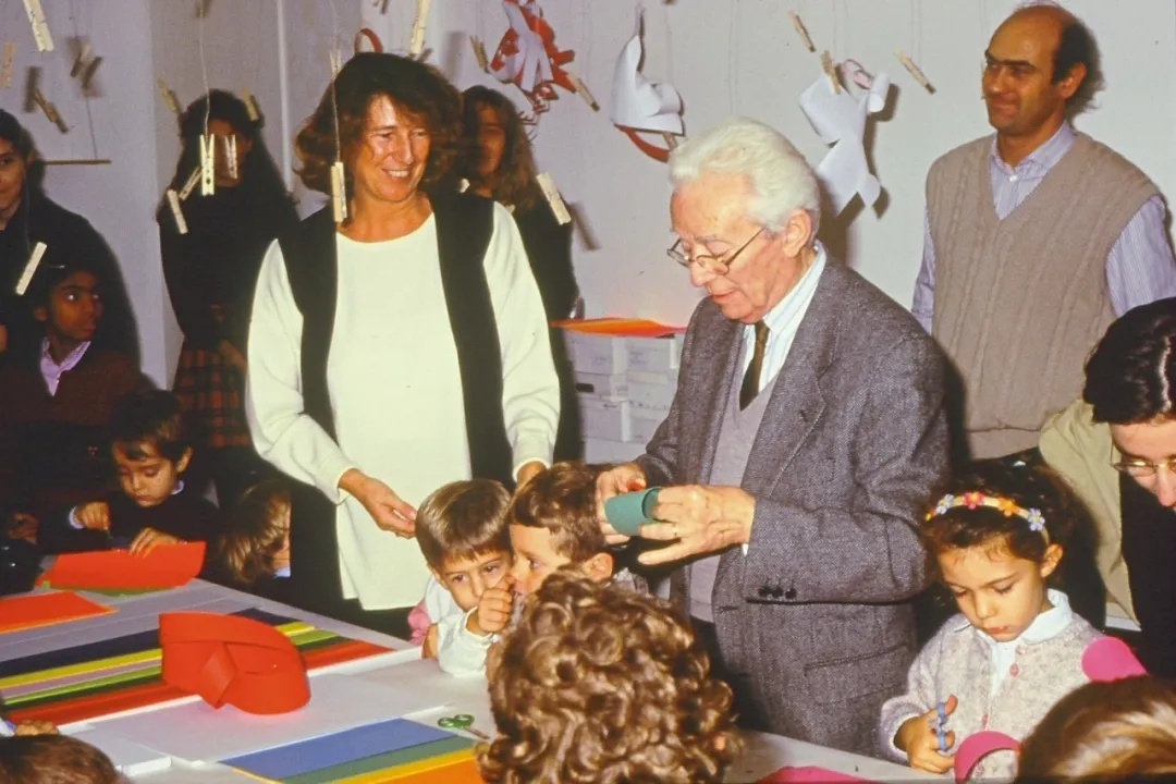 学画画零基础先学什么学画太阳,怎么画最简单的太阳和大树