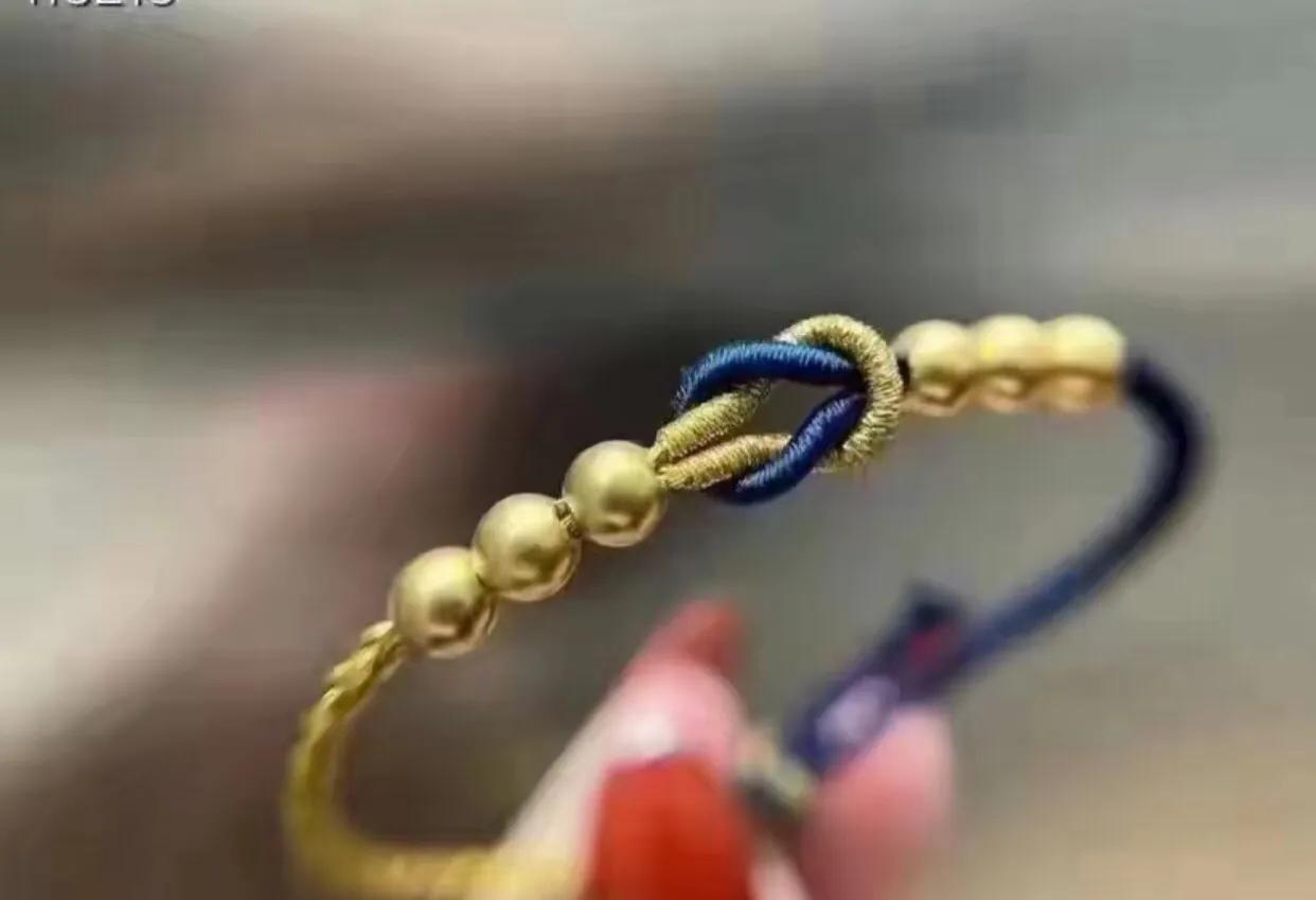 黄金寓意和象征文案,黄金饰品欣赏文案