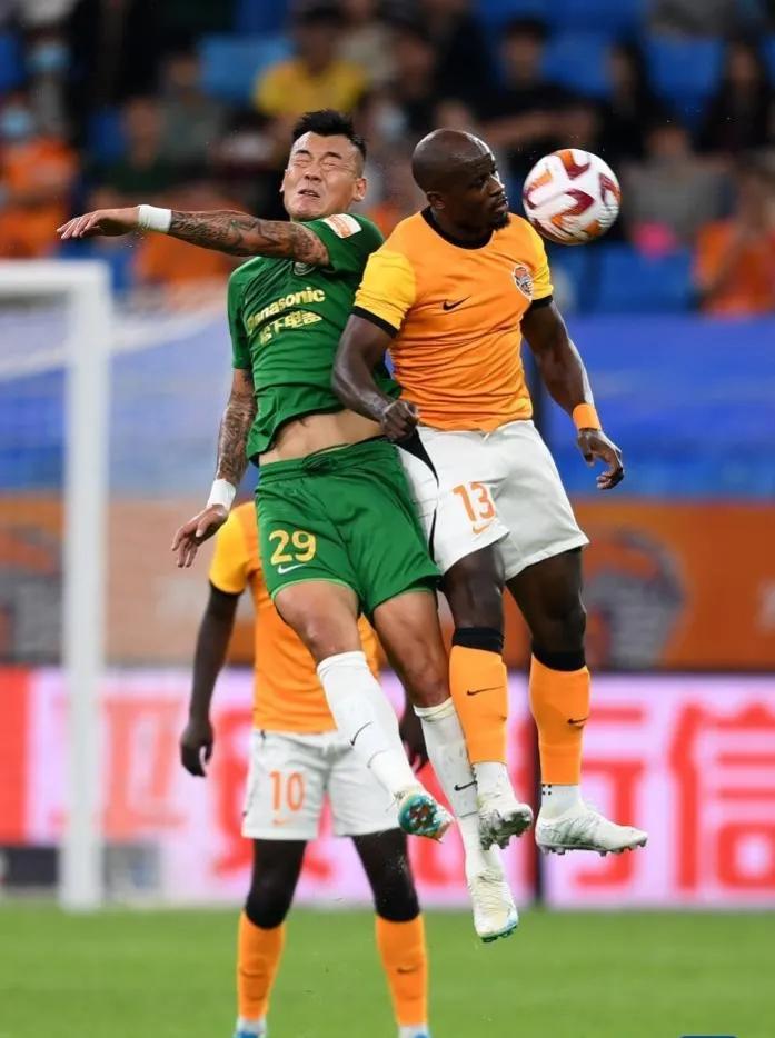 泰山晋级亚冠八强崔康熙表现,今日中超看点崔康熙