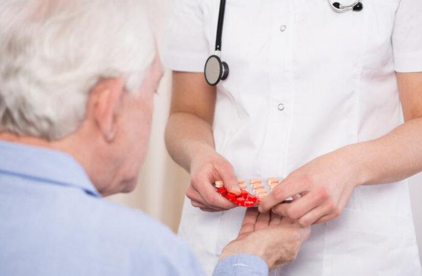 夏天出汗多排尿少对降尿酸影响吗,多运动尿酸能降低吗