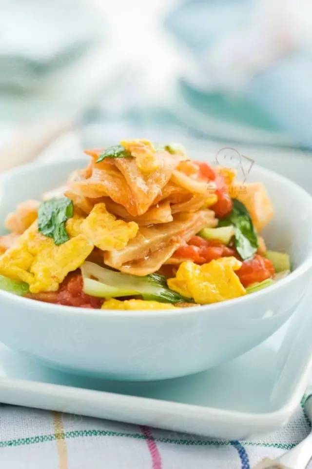 春节剩饭剩菜怎么吃,剩饭和剩菜怎么变美食