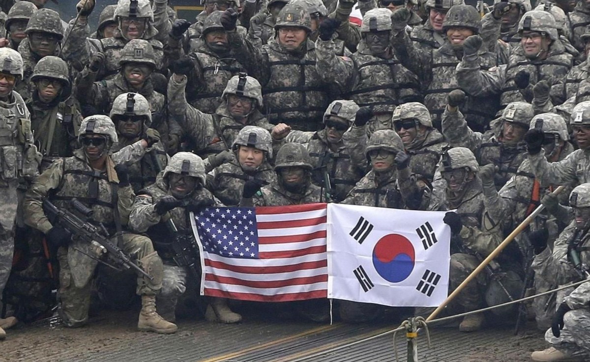 乌军*药弹**告急，美国库存见底！五角大楼急救火，挪用驻韩美军*器武**