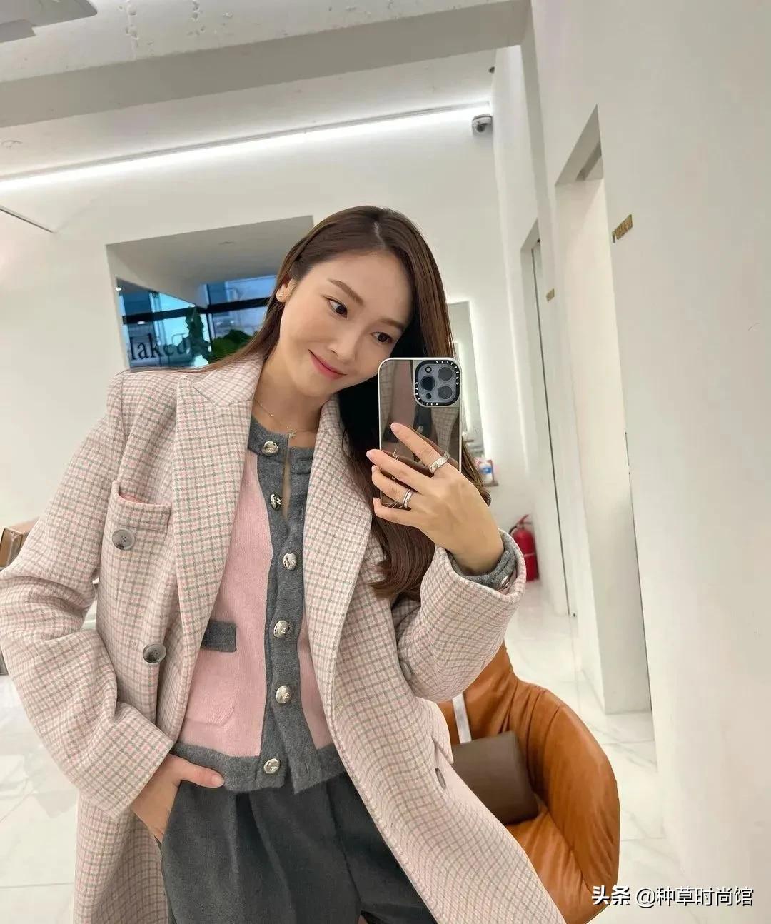 4种不同风格的春季穿搭示范,4种风格20套冬日穿搭照着穿就对了