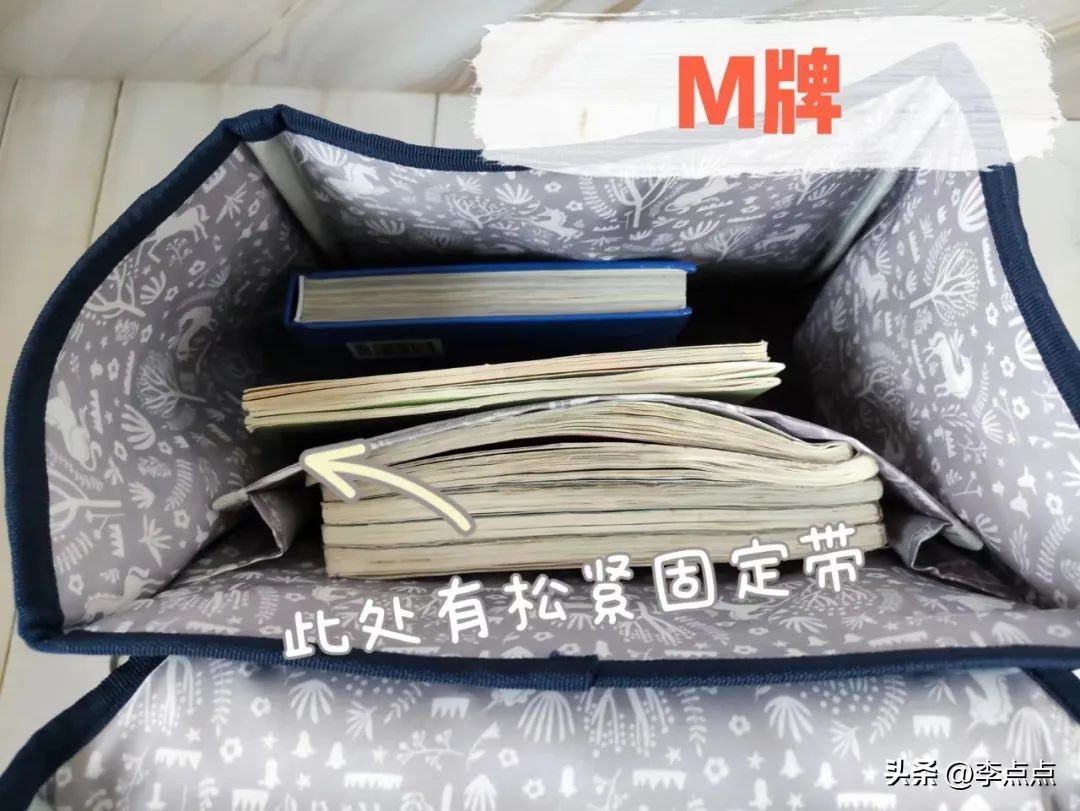 给小孩买奥特曼书包,给孩子们买奥特曼