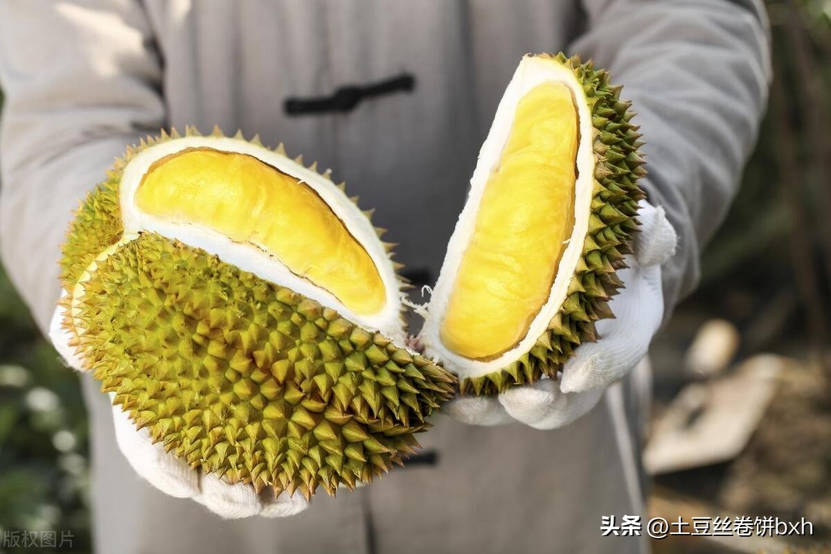 买榴莲怎么避免挑到死包,买榴莲就像选盲盒