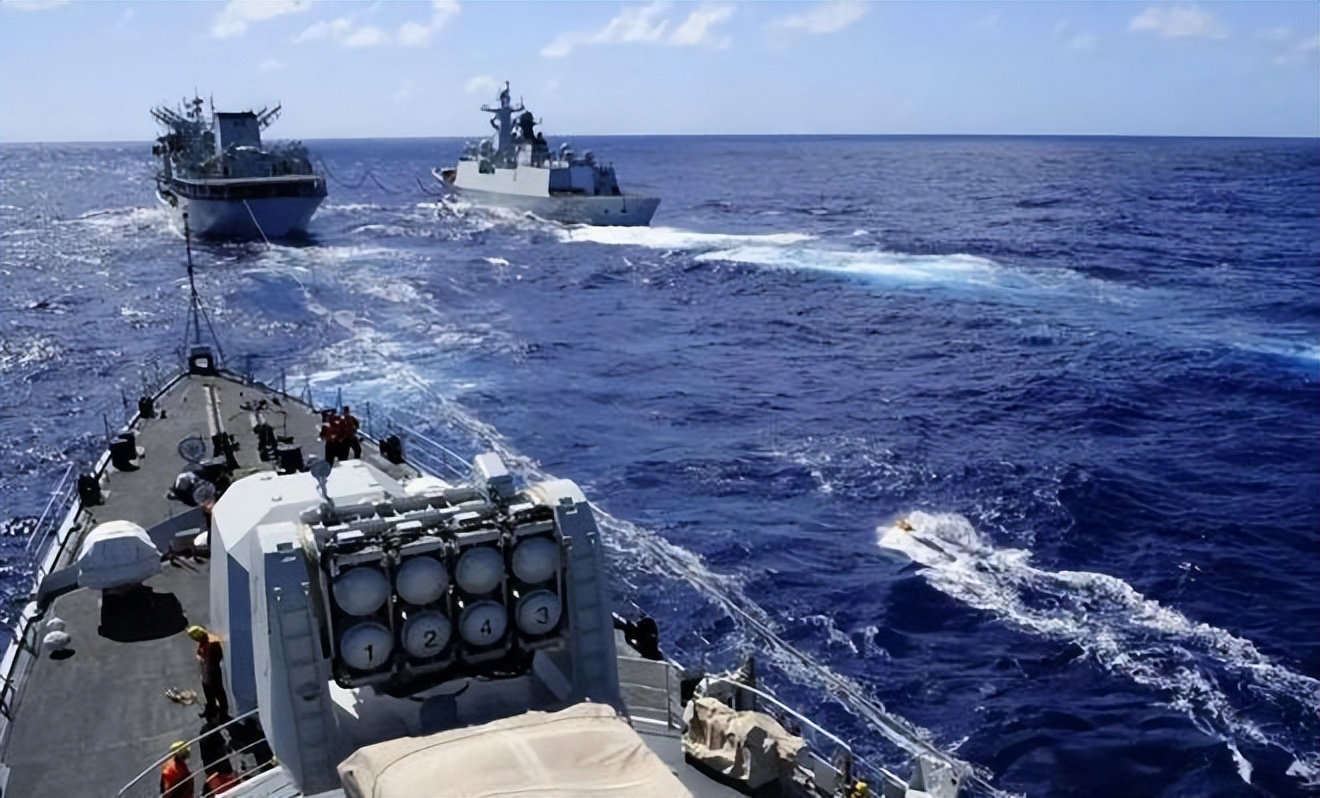 风雨欲来？蔡英文会面麦卡锡之际，解放军宣布在台海开展专项行动