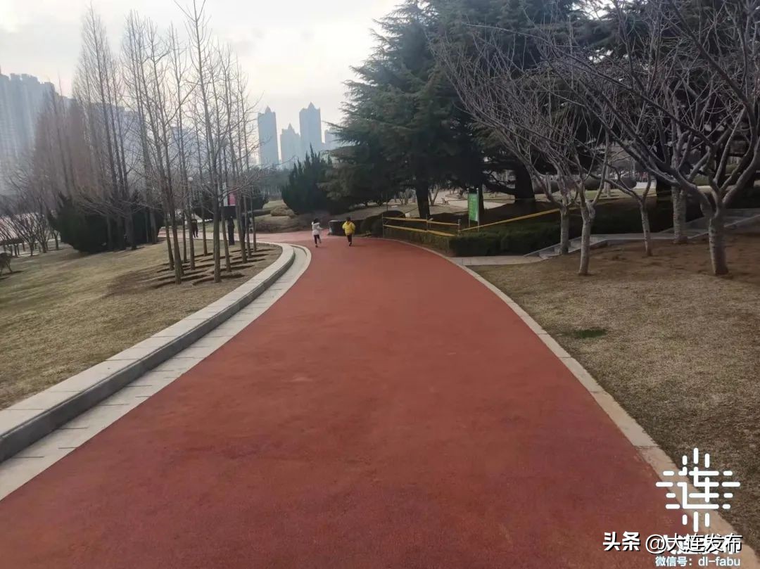 家门口室内新运动馆,家里的运动场地