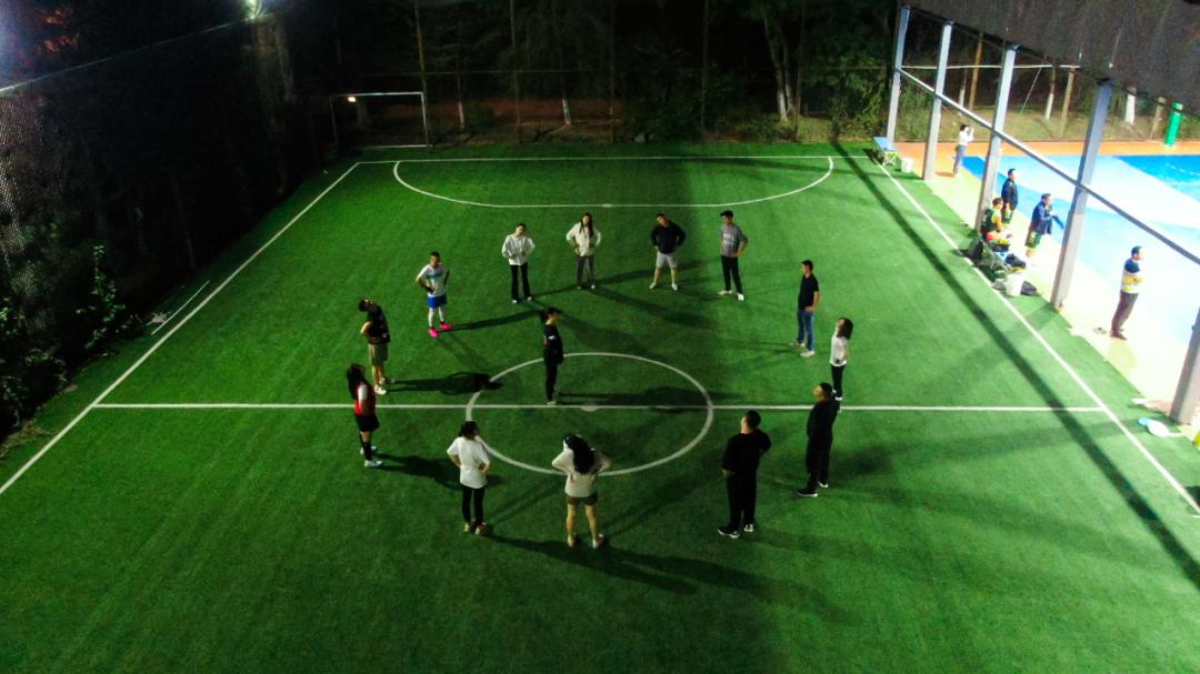 「创业者」火出圈的飞盘运动，飞走烦恼，接住快乐