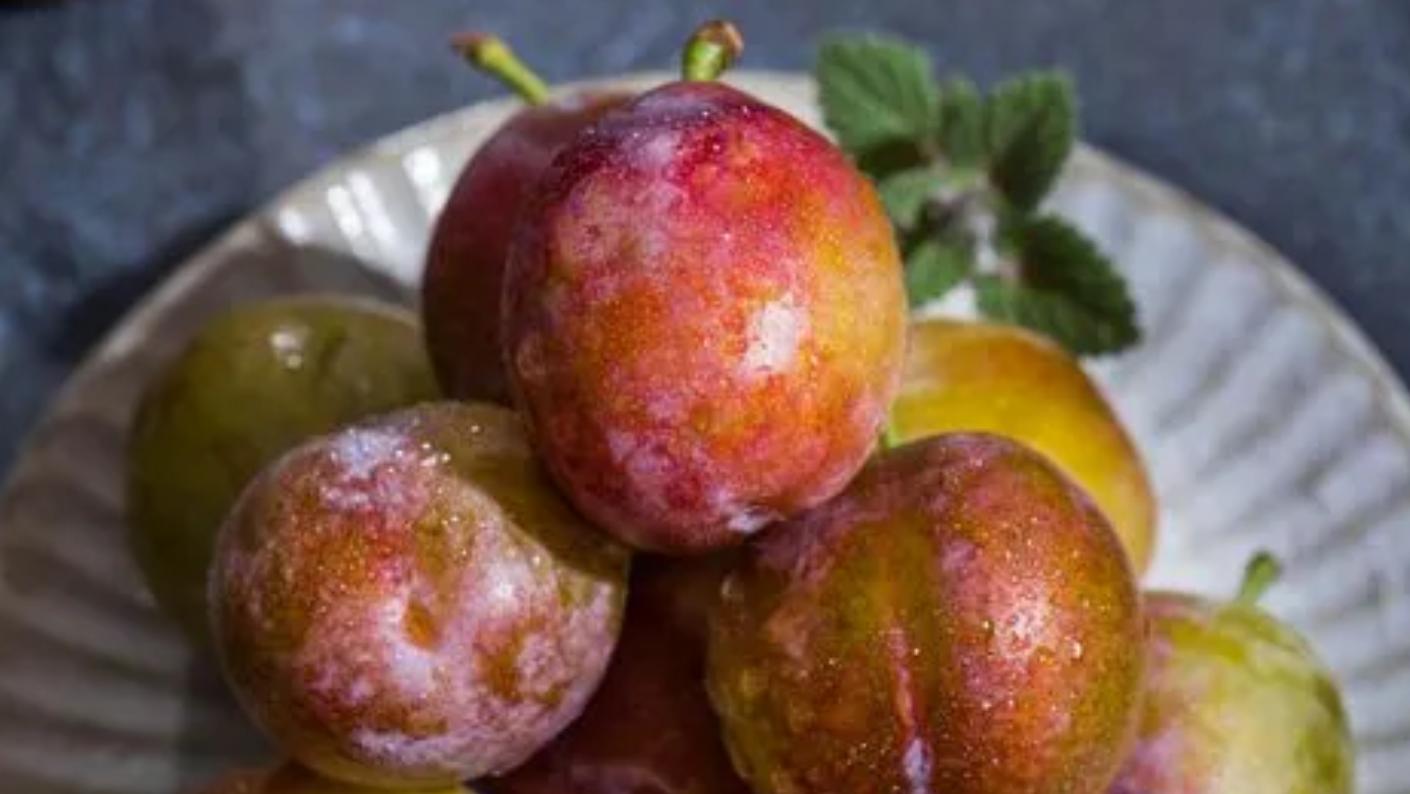 帮助润肠通便的食物西梅,媲美西梅通便效果的水果