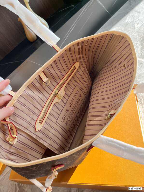 lvneverfull迷你购物袋,lv购物袋哪个颜色经典