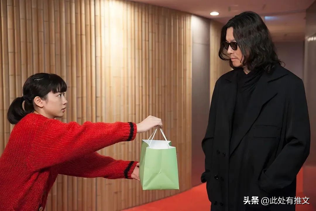 佐藤健关于初恋的剧,日剧永野芽郁佐藤健