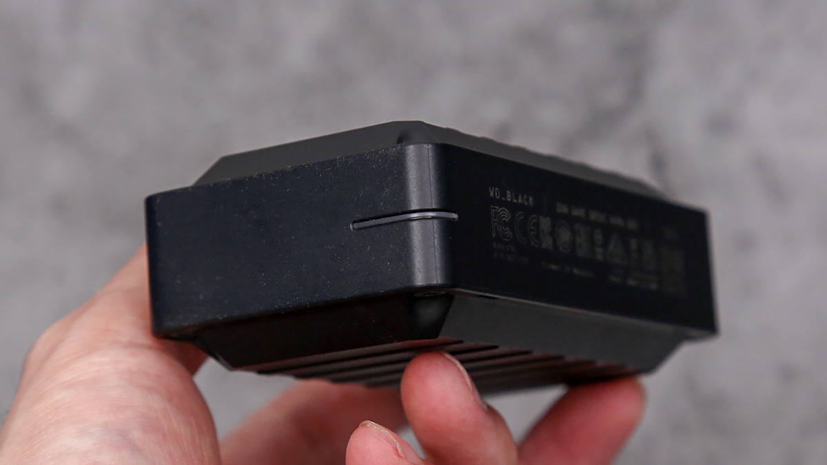 西部数据wdblack移动硬盘拆解,西部数据wdblackp40移动固态硬盘