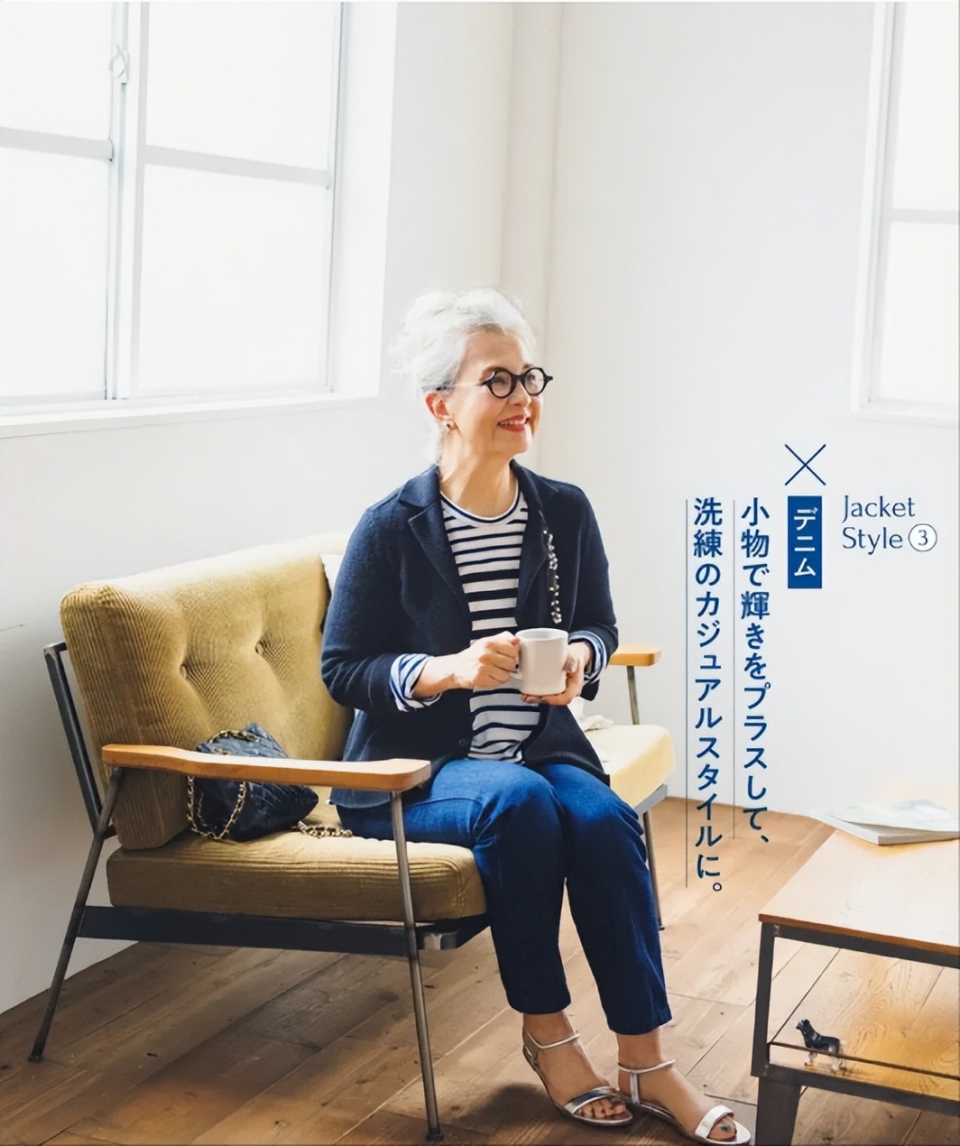 中年女人烫羊毛卷老气吗,40岁女人短羊毛卷发配什么穿着