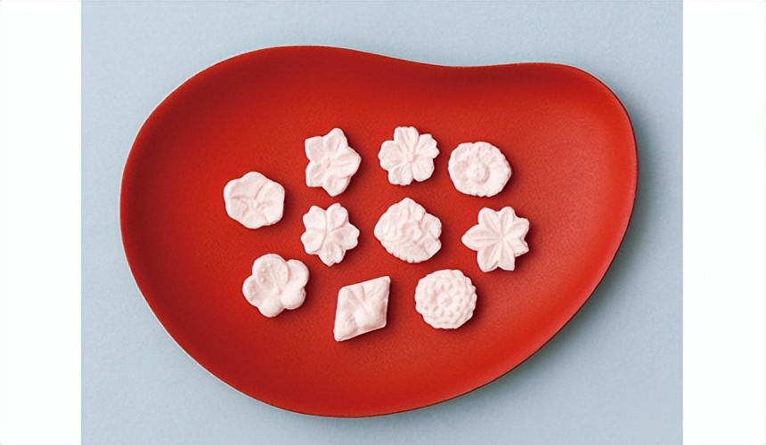 富山县特产推荐：富山黑拉面、白虾仙贝、萤乌贼甘露煮