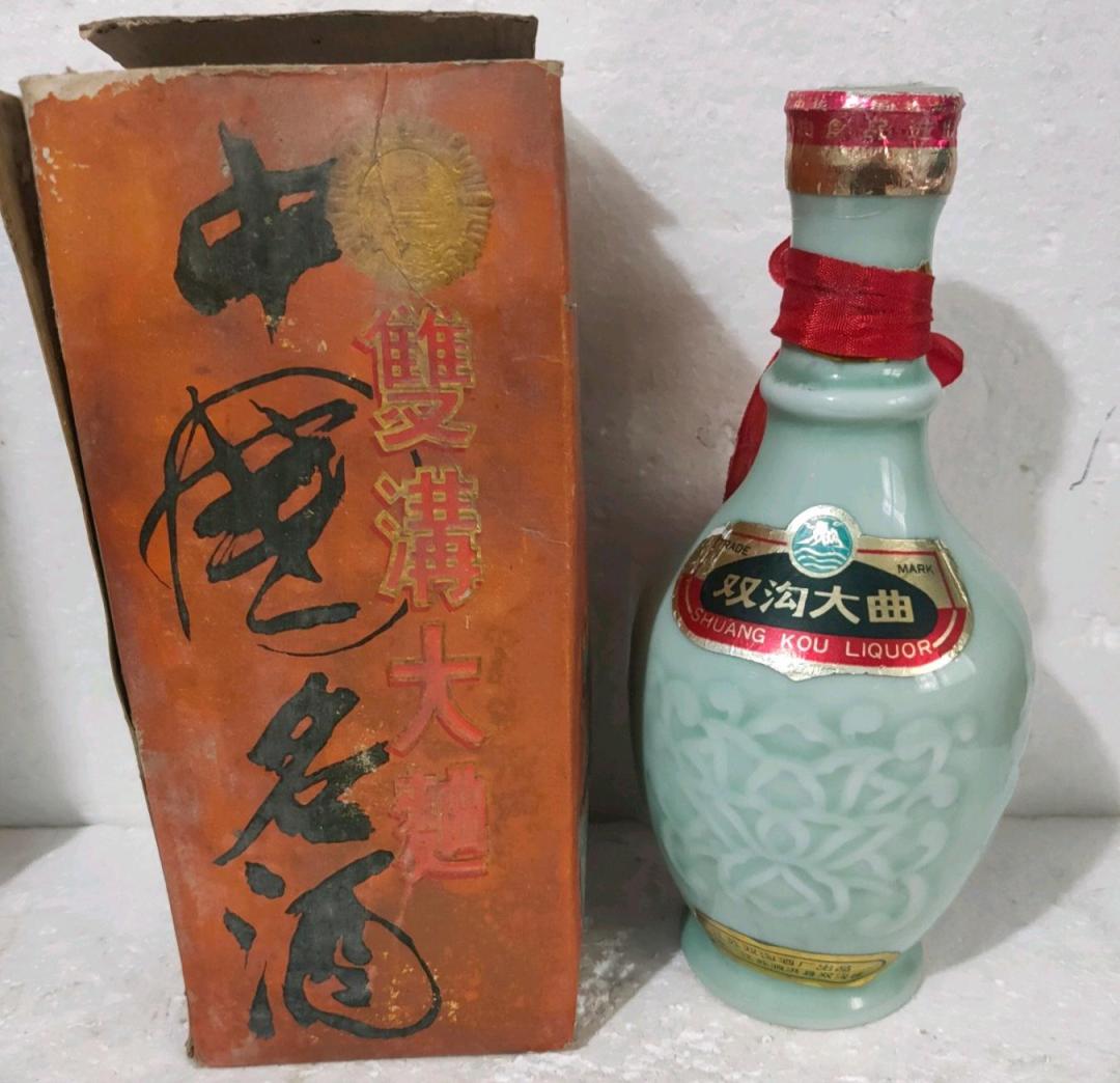 中国四大名酒为什么没五粮液,与茅台五粮液并列的名酒还有哪些