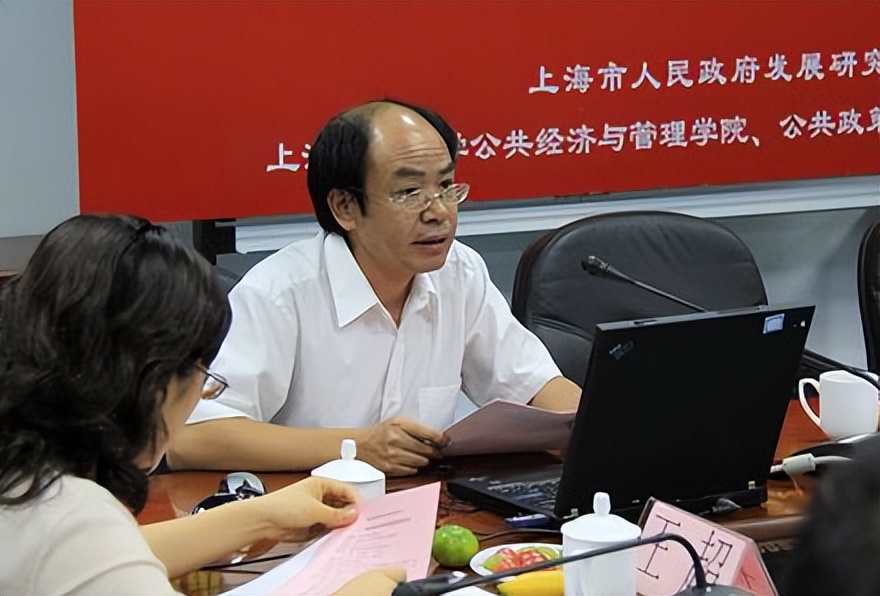 房产税要来了降房价有戏么,房产税免征的条件