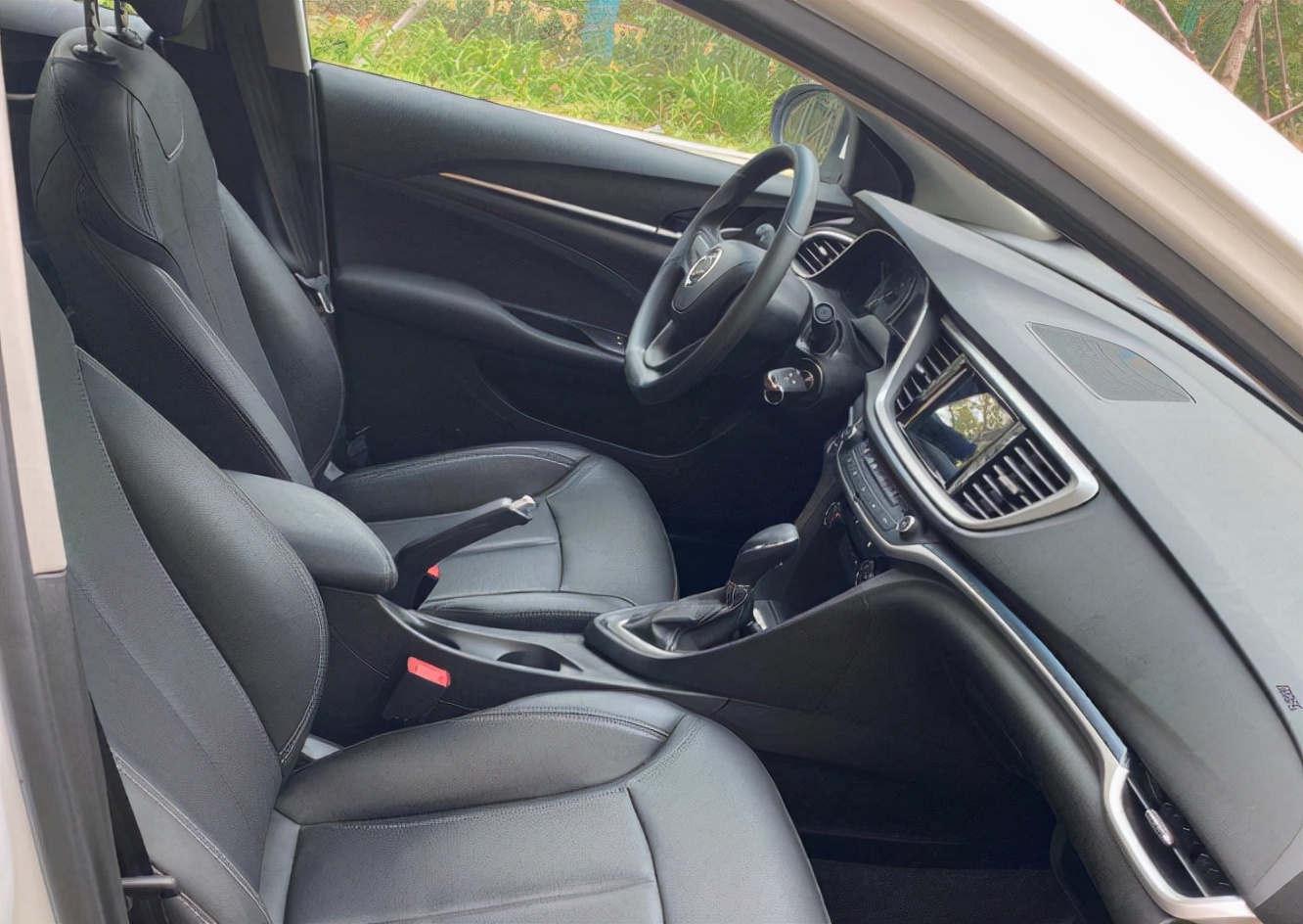 别克英朗10万左右的车,别克9万左右的车