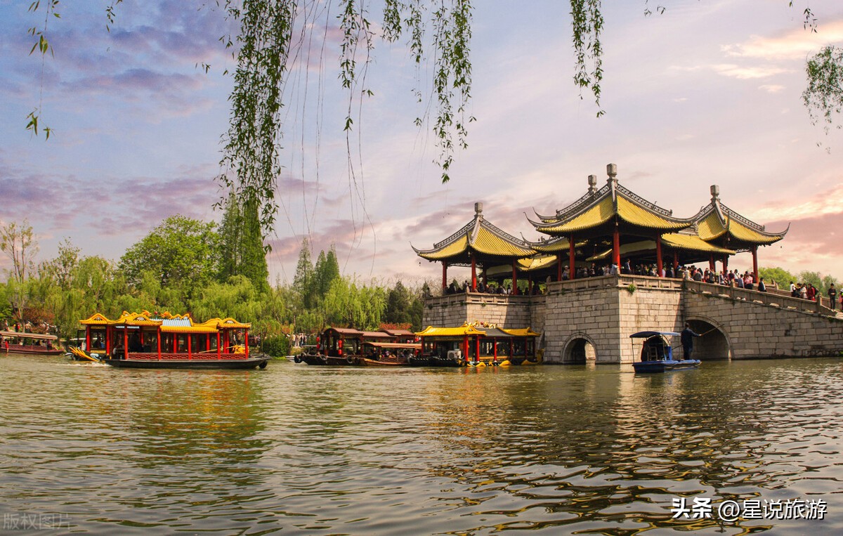 跟着唐诗去旅行100首,跟着唐诗去旅行讲的五首古诗